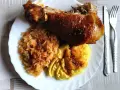 Ania gotuje golonka gotowana, podana z ziemniakami i kapustą. Pyszny obiad!